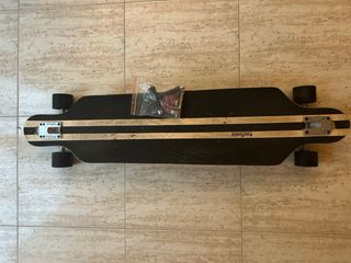 Longboard skate con llave y recambios