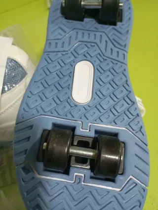 Zapatillas deportivas Talla 36 sin estrenar