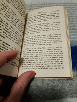 Carmencita o la buena cocinera. Recetas antiguas