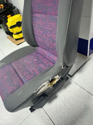 Asiento piloto Mercedes Vito W638