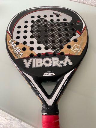 Pala Pádel Vibor-A Yarara World Champion