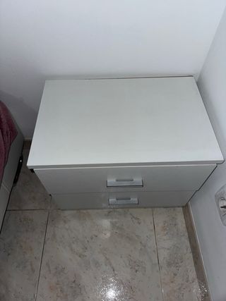 Mesitas de noche blancas 50x33x42