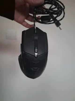 Teclado y Ratón Gaming Negro