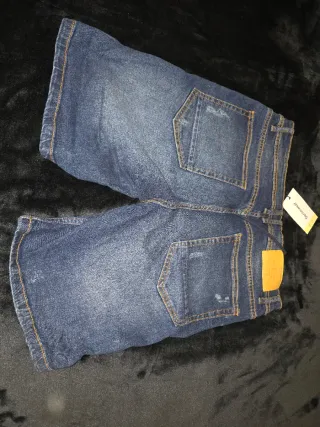 Bermuda lefties Azul