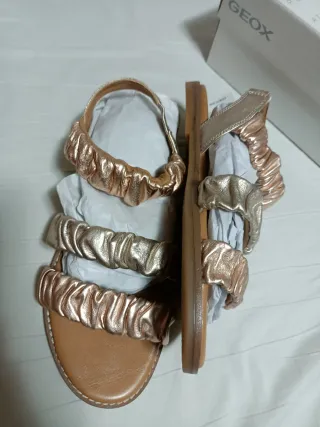 Sandalias Geox Talla 37 piel