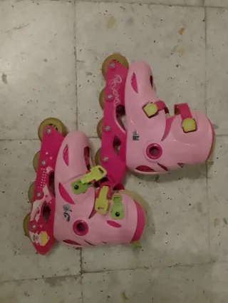 Patines en línea rosas para niña