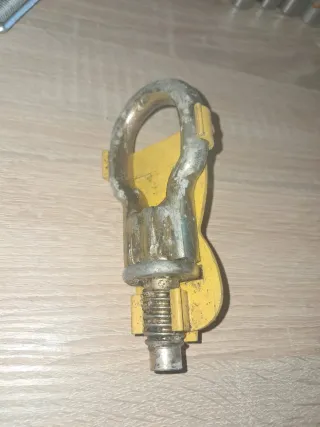 Gancho de remolque para vehículo