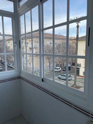 Piso luminoso de 4 habitaciones, garaje y trastero