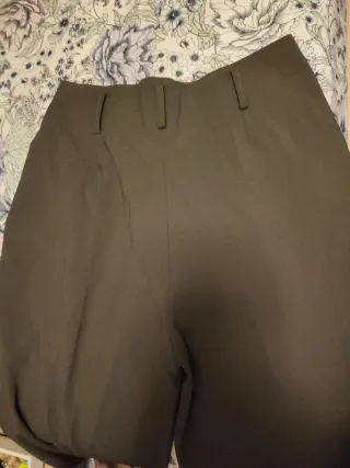Pantalón Zara pinzas Talla XL