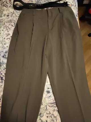 Pantalón Zara pinzas Talla XL