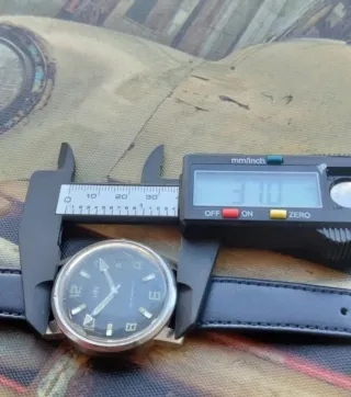 Reloj LOV Automático Negro y Plateado