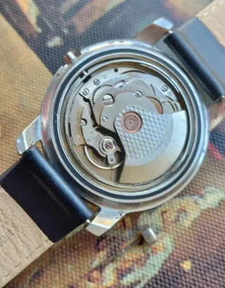 Reloj LOV Automático Negro y Plateado