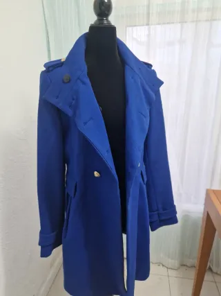 Abrigo azul elegante