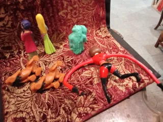 Figuras Disney Variadas - 6 Unidades