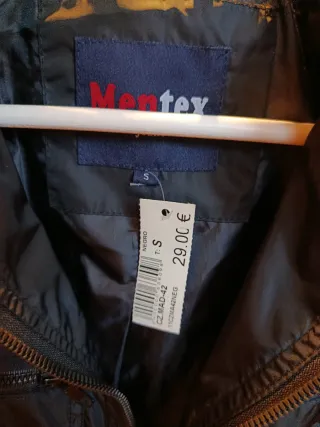 Cazadora UNISEX  impermeable negra