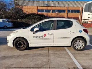 Peugeot 207 2011