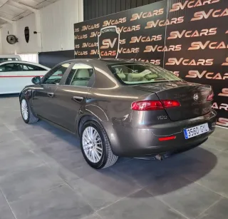 Alfa Romeo 159 1.9 JTD 120Cv. Con sólo 149000 kms.