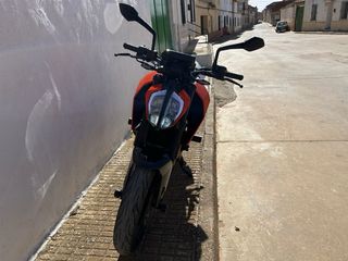 Ktm duke 125 Abs