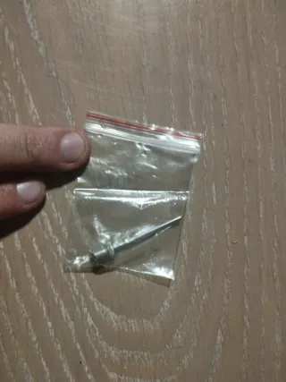 BOMBA DE BICICLETA CON KIT ANTIPINCHAZOS