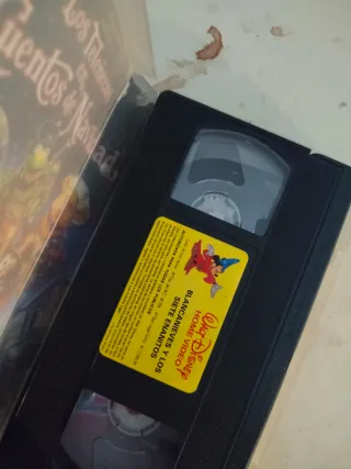 Lote Cintas VHS Películas Animadas Disney y más