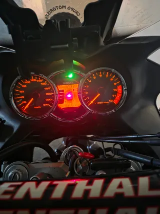 Suzuki V-Strom DL 1000