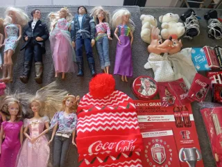 Lote di Barbie e articoli vintage