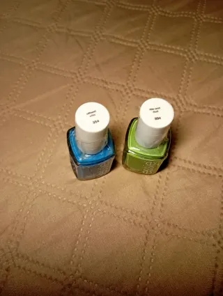 ( NUEVO ) Pack 2 Esmaltes de Uñas Essie