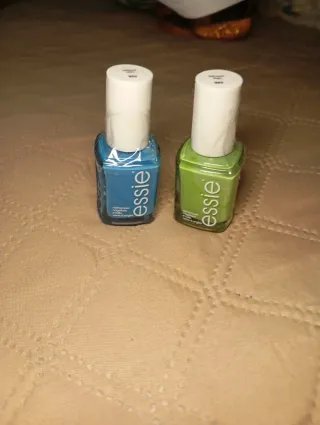 ( NUEVO ) Pack 2 Esmaltes de Uñas Essie