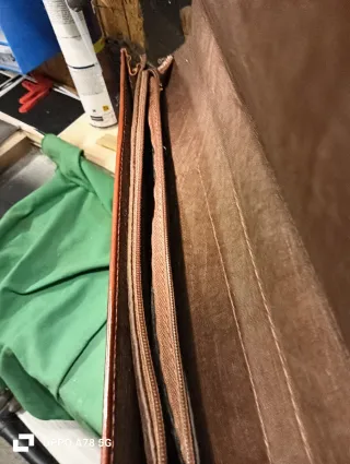 Maletín de piel marrón