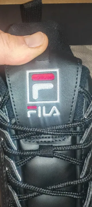 Scarpe Fila nere