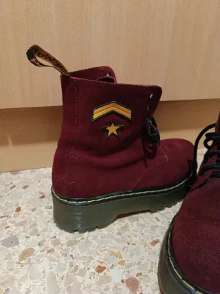 Botas Tipo Dr. Martens Piel Rojo T.37