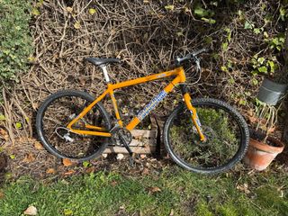 Bicicleta Cannondale F700 26 pulgadas Amarilla