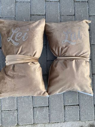 Coppia Cuscini Lui & Lei Decorati