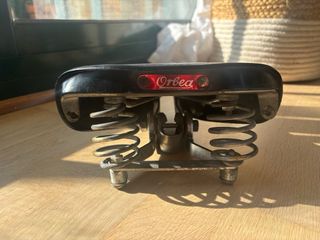 Sillín Orbea Vintage con Resortes