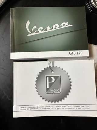 Manual Vespa GTS 125 Libro garantía