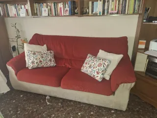 Sofá de 2 plazas beige y rojo