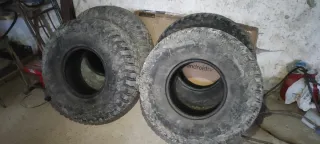 Neumáticos BF Goodrich mud terrain KM3 35/12.5/15