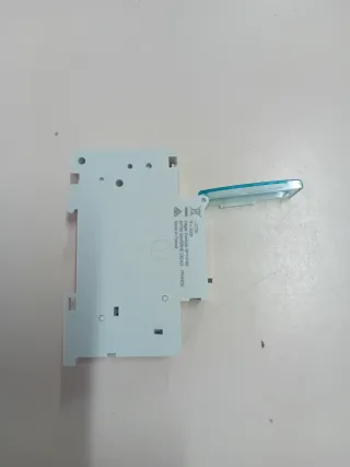 Reloj horario Hager y Theben