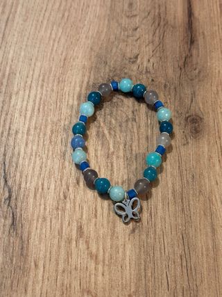 Bracciale elastico con charm farfalla