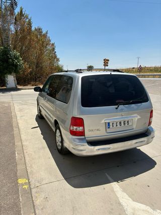 KIA Carnival 2005
