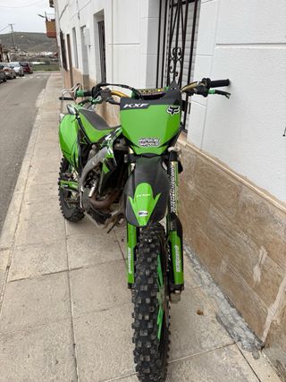 Moto de Cross Verde KFX