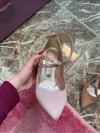 Tacchi rosa con cinturino incrociato n. 36