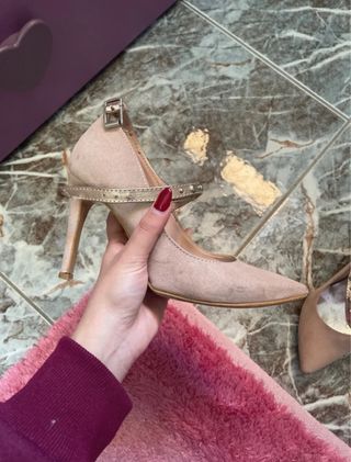 Tacchi rosa con cinturino incrociato n. 36