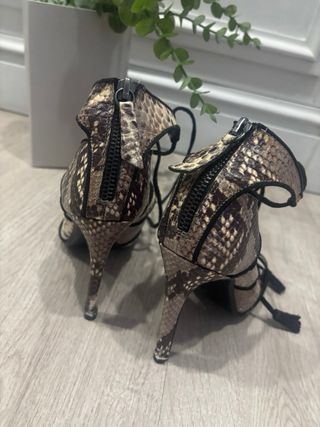 Sandalias Zara Animal Print Talla 36