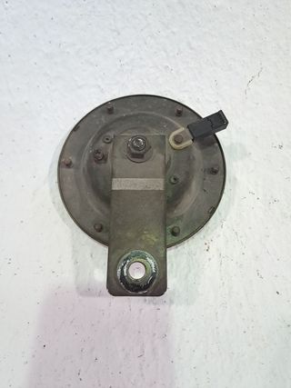 CLAXON NISSAN PICK-UP (D22) (2)