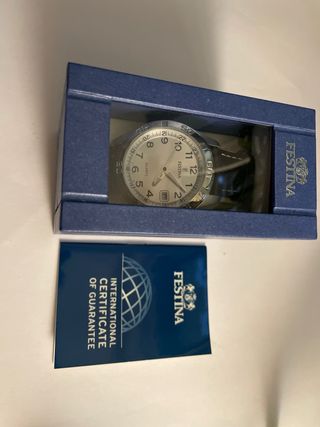 Reloj Festina Cuarzo Negro y Plateado