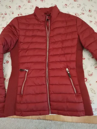 Anorak acolchado mujer rojo