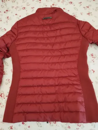 Anorak acolchado mujer rojo
