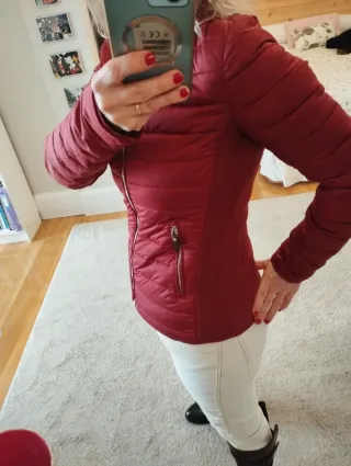 Anorak acolchado mujer rojo