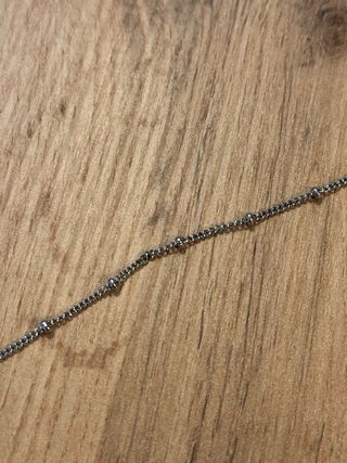 Braccialetto con catena e palline